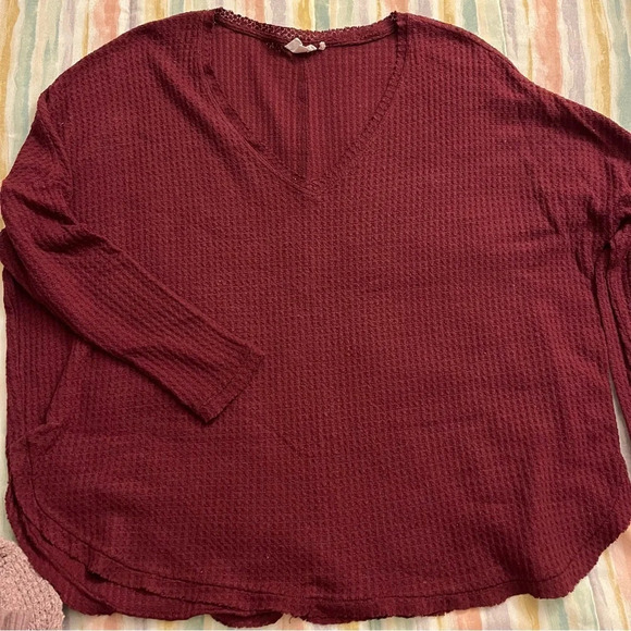 Urban Outfitters Top - Picture 2 of 3